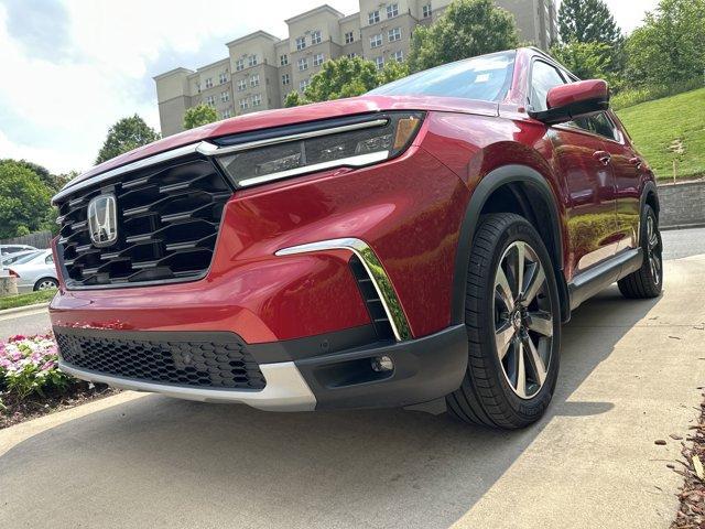 used 2024 Honda Pilot car, priced at $45,282