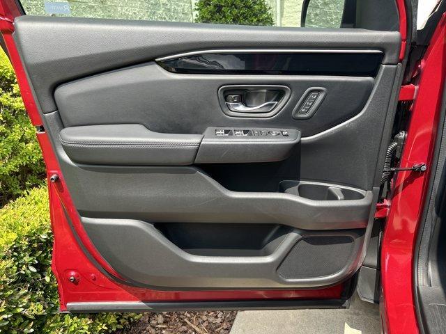 used 2024 Honda Pilot car, priced at $45,282