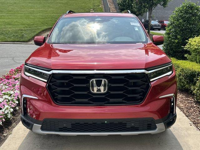 used 2024 Honda Pilot car, priced at $45,282