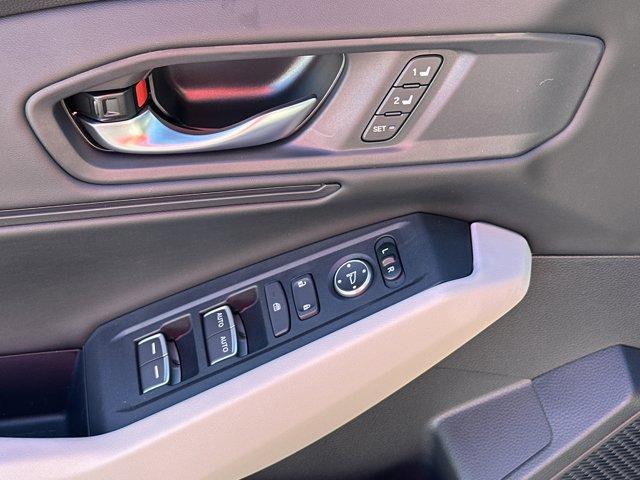 new 2025 Honda Accord Hybrid car, priced at $35,840