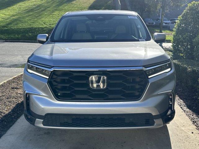 used 2024 Honda Pilot car, priced at $41,289