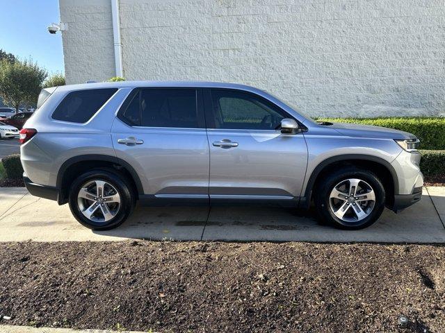 used 2024 Honda Pilot car, priced at $41,289