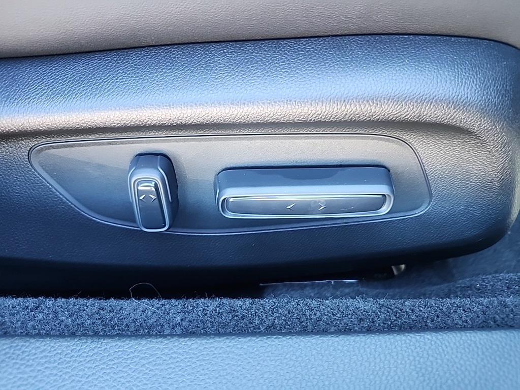 new 2025 Honda Accord Hybrid car, priced at $35,117