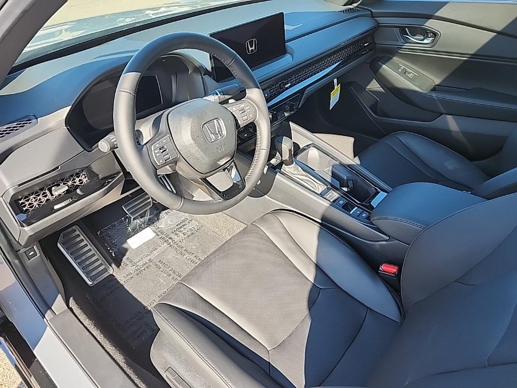 new 2025 Honda Accord Hybrid car, priced at $35,117