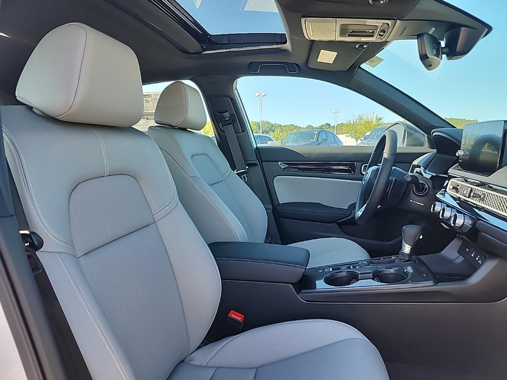 new 2025 Honda Civic Hybrid car, priced at $33,000