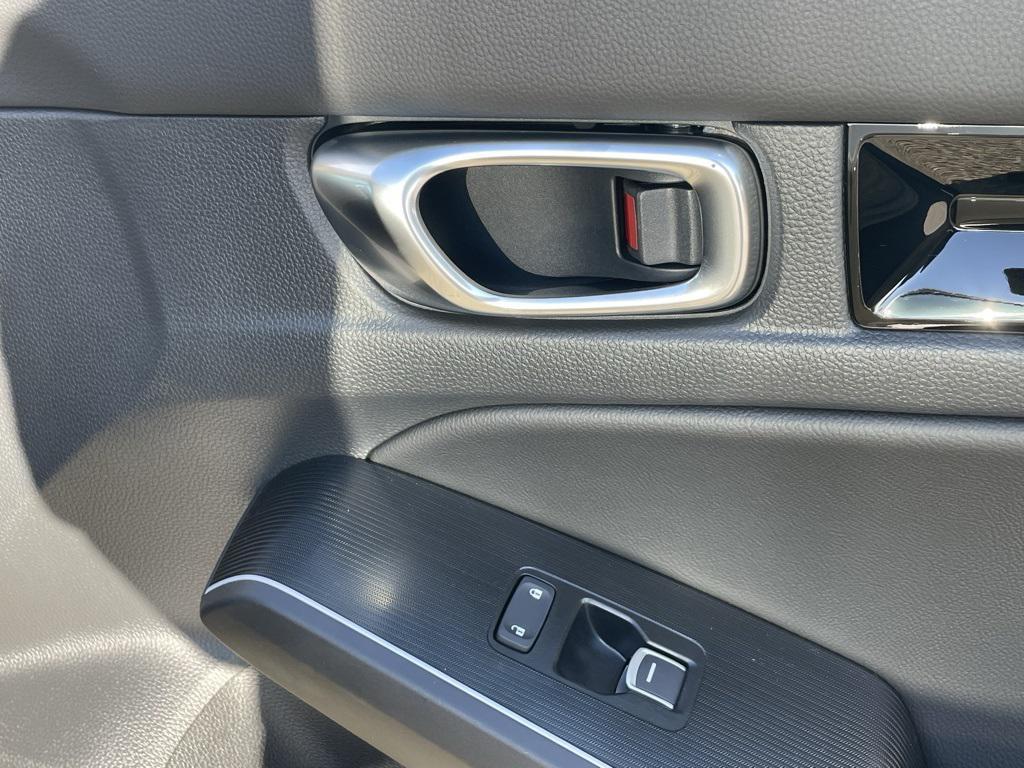 new 2026 Honda Civic Hybrid car, priced at $34,617