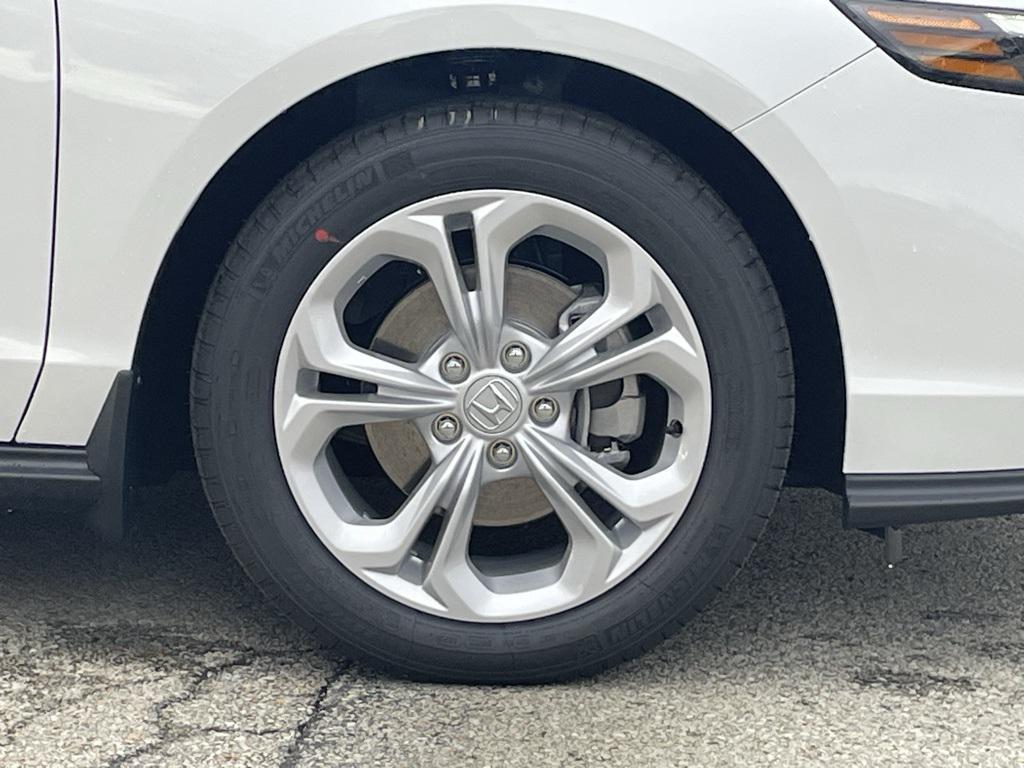 new 2025 Honda Accord car, priced at $28,733