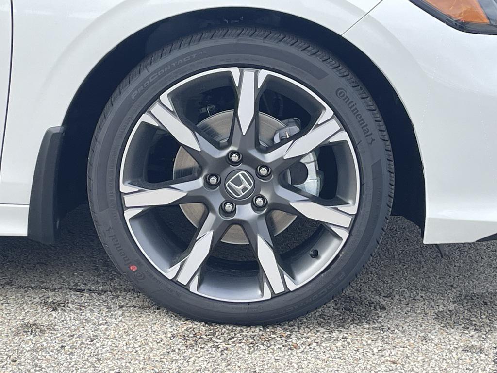 new 2026 Honda Civic Hybrid car, priced at $33,945