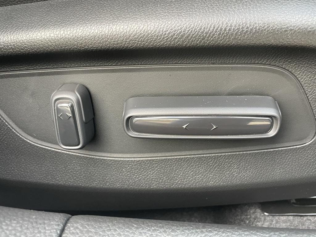 new 2026 Honda Civic Hybrid car, priced at $33,945