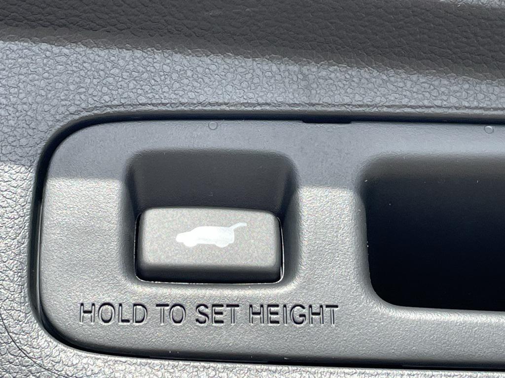 new 2026 Honda CR-V Hybrid car, priced at $40,847