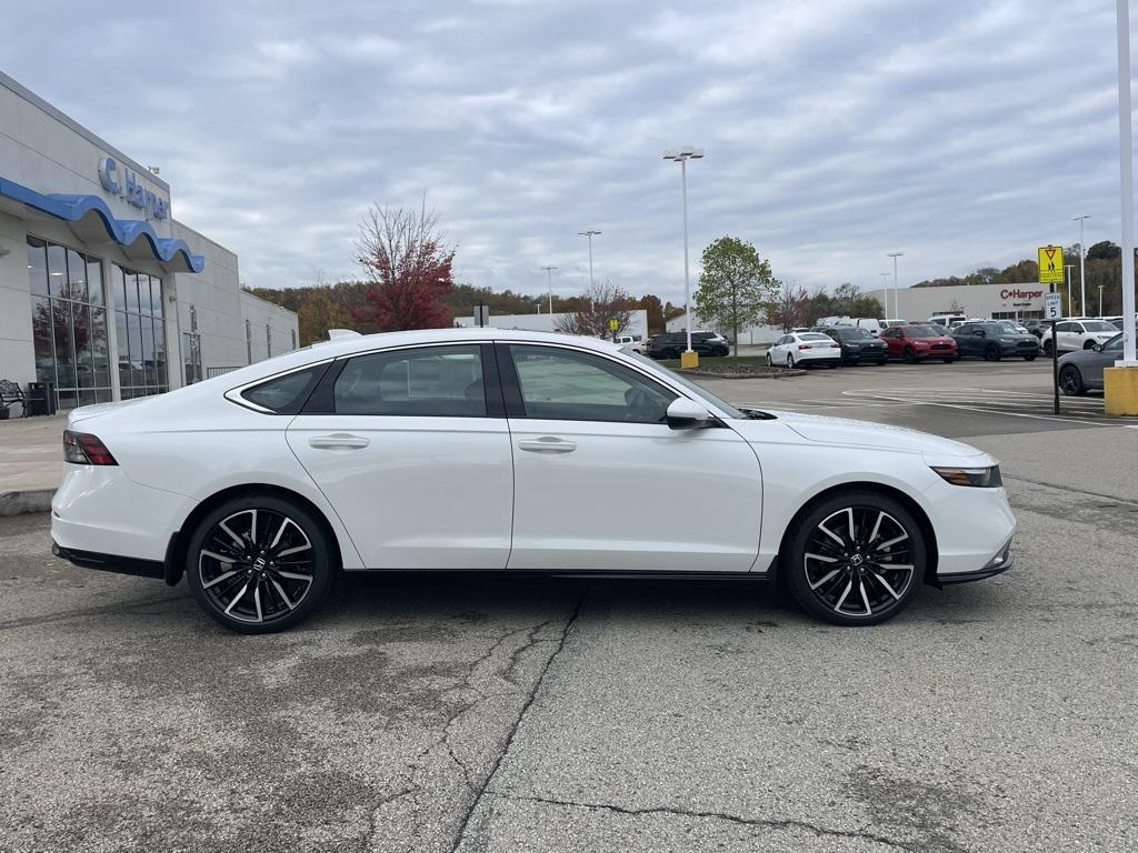 new 2025 Honda Accord Hybrid car, priced at $38,097