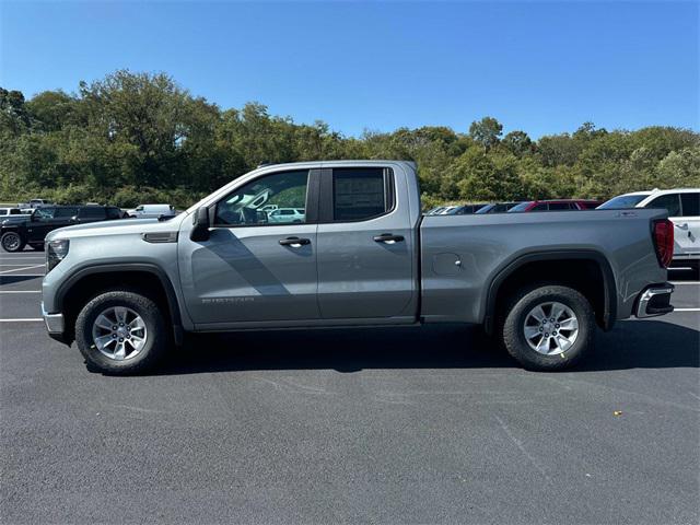 new 2025 GMC Sierra 1500 car, priced at $50,206