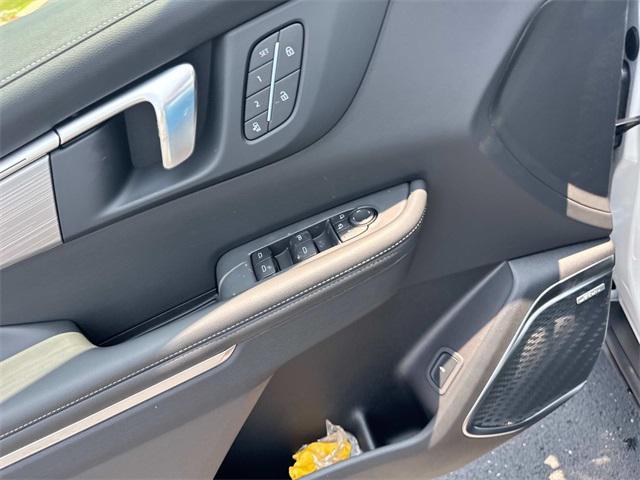 new 2025 Buick Enclave car, priced at $45,920