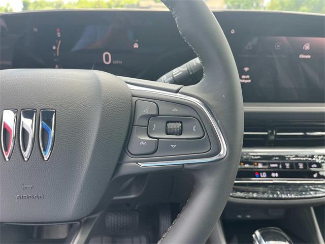 new 2025 Buick Envista car, priced at $30,721