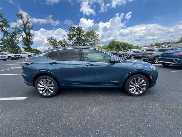 new 2025 Buick Envista car, priced at $30,721