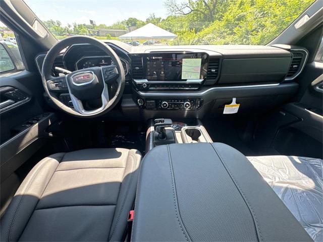 new 2025 GMC Sierra 1500 car, priced at $65,372