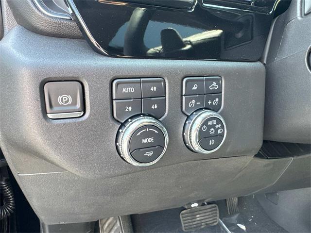 new 2025 GMC Sierra 1500 car, priced at $65,372