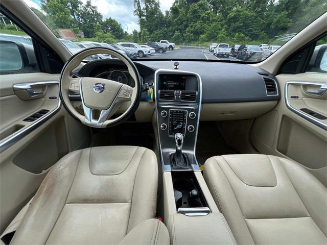 used 2015 Volvo XC60 car, priced at $14,414