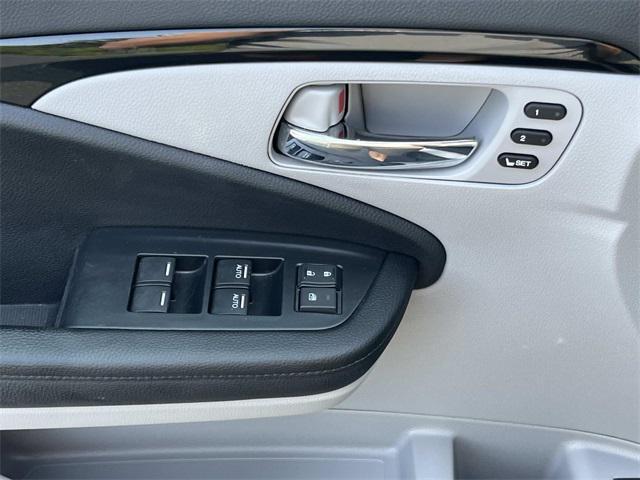 used 2021 Honda Pilot car, priced at $34,395