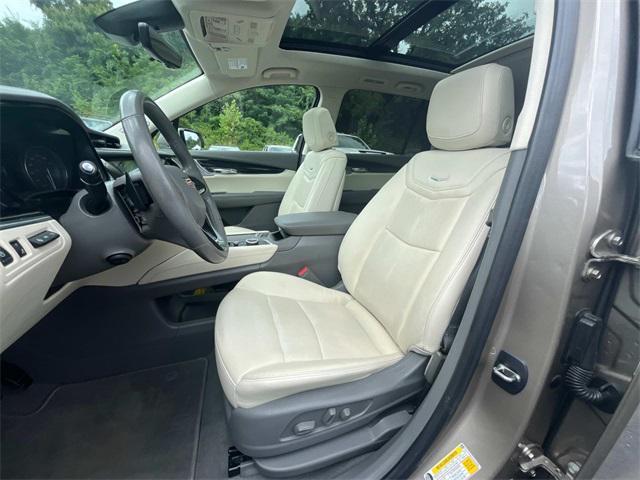 used 2023 Cadillac XT6 car, priced at $41,000