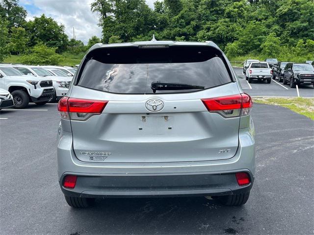 used 2019 Toyota Highlander car, priced at $23,995