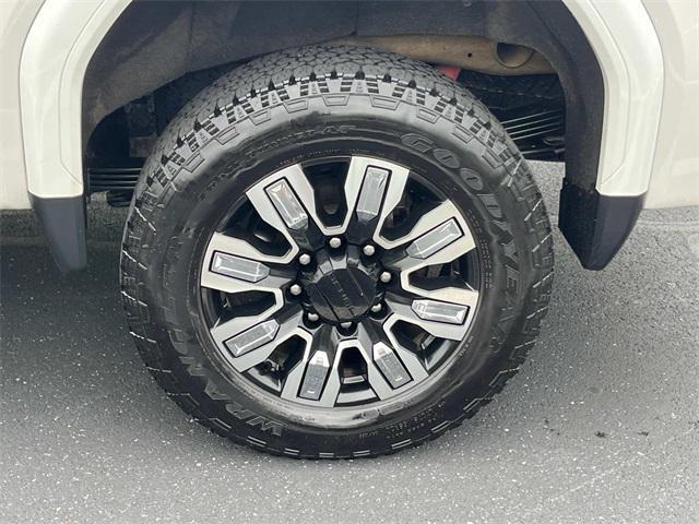 used 2024 GMC Sierra 2500 car, priced at $78,797