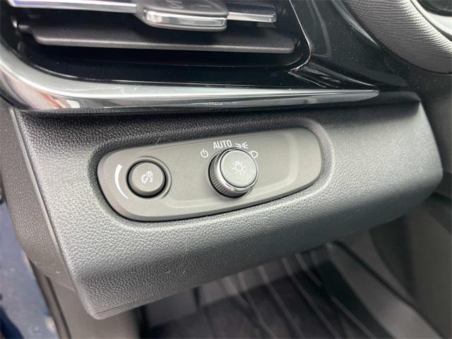 new 2025 Buick Envista car, priced at $29,259