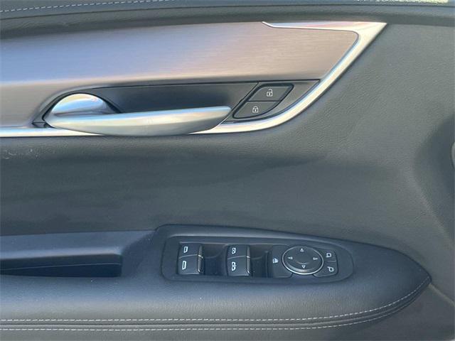 used 2025 Cadillac XT5 car, priced at $43,100
