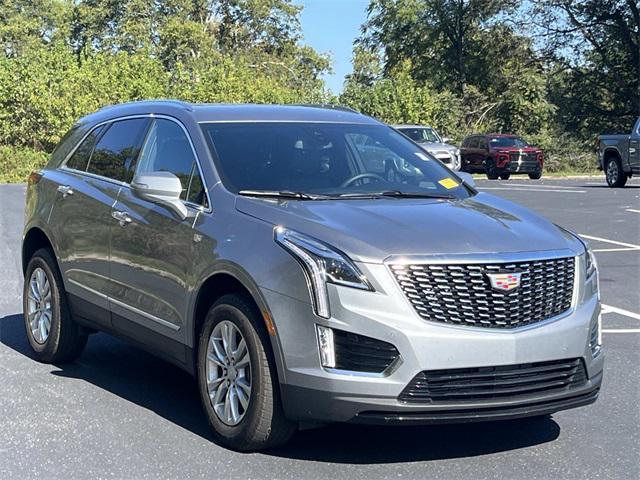 used 2025 Cadillac XT5 car, priced at $43,100