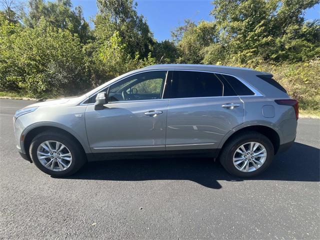 used 2025 Cadillac XT5 car, priced at $43,100