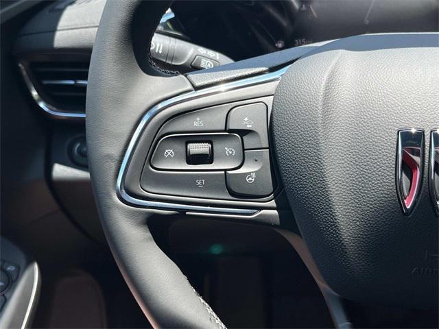 new 2025 Buick Envista car, priced at $26,566