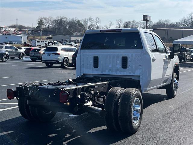 new 2025 GMC Sierra 3500 car, priced at $72,759