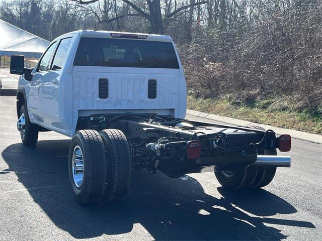 new 2025 GMC Sierra 3500 car, priced at $72,759