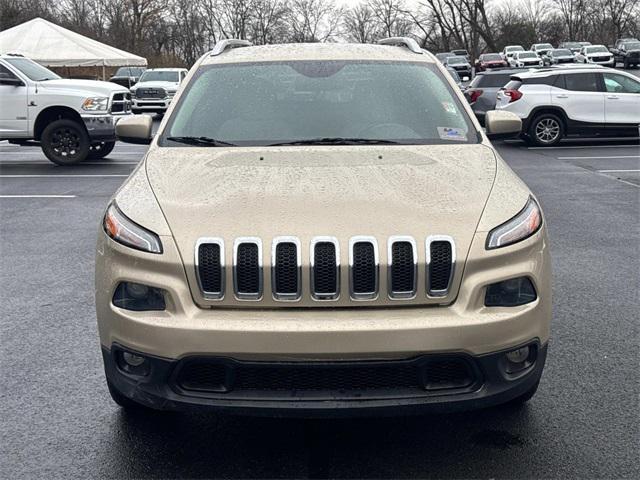 used 2015 Jeep Cherokee car, priced at $13,900