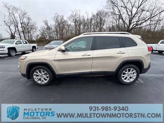 used 2015 Jeep Cherokee car, priced at $12,900