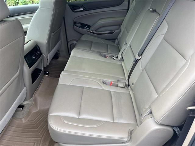 used 2020 GMC Yukon XL car, priced at $34,184