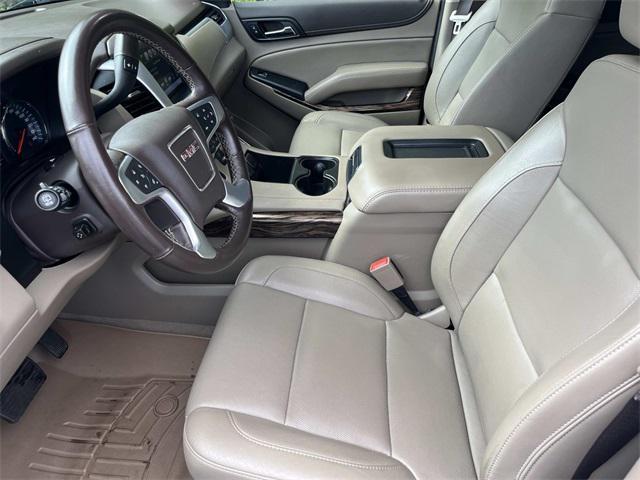 used 2020 GMC Yukon XL car, priced at $34,184