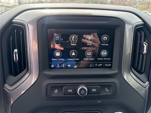 new 2025 GMC Sierra 2500 car, priced at $50,325