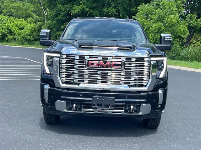 new 2025 GMC Sierra 3500 car, priced at $92,305