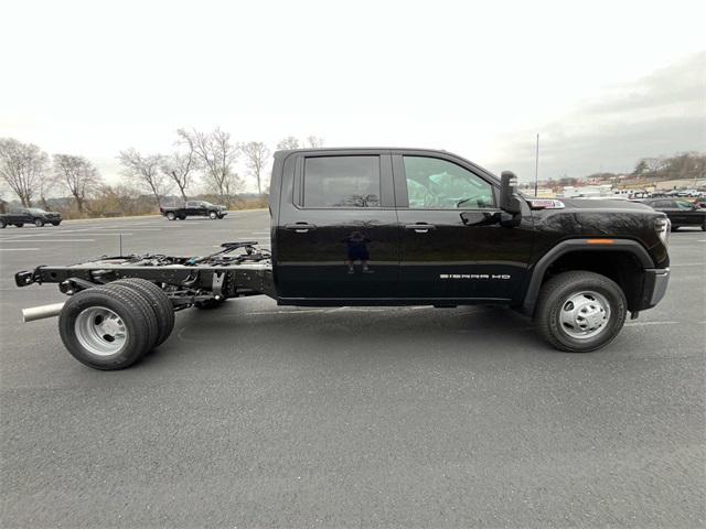 new 2025 GMC Sierra 3500 car, priced at $66,485