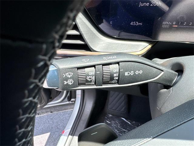 new 2025 Buick Envision car, priced at $45,691