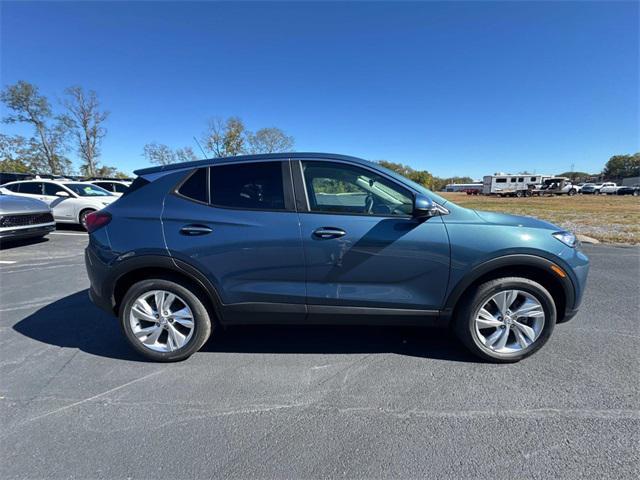 new 2025 Buick Encore GX car, priced at $30,405