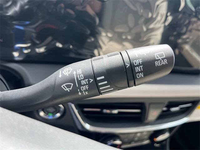 new 2025 Buick Encore GX car, priced at $30,006