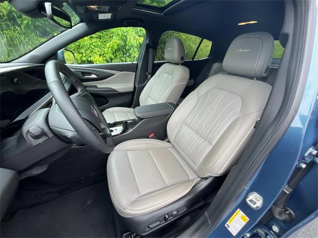 new 2024 Buick Envista car, priced at $28,000