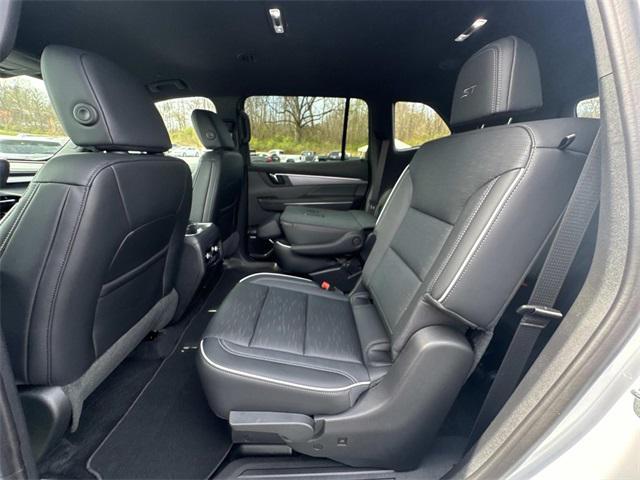 new 2025 Buick Enclave car, priced at $50,638
