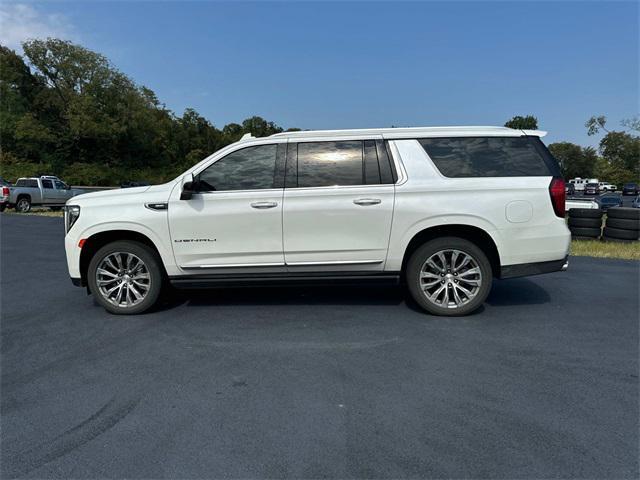 used 2022 GMC Yukon XL car, priced at $60,957