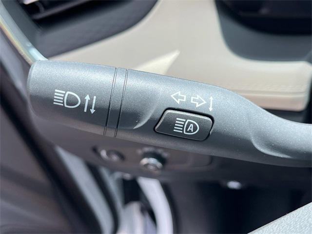 new 2025 Buick Encore GX car, priced at $29,533