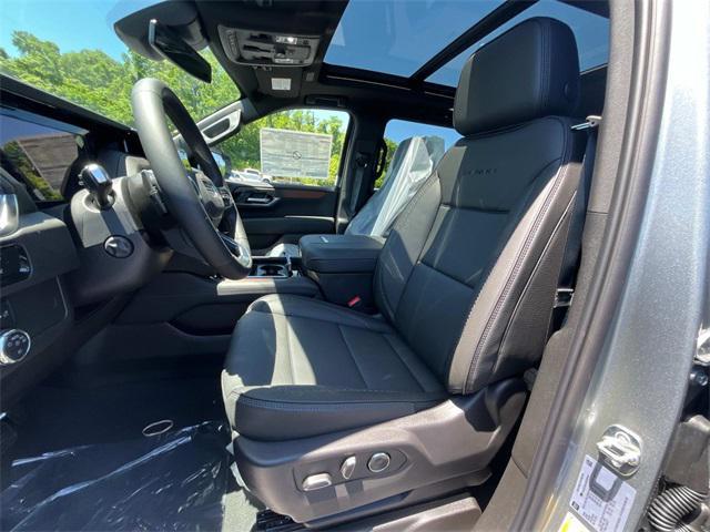 new 2025 GMC Yukon XL car, priced at $92,234
