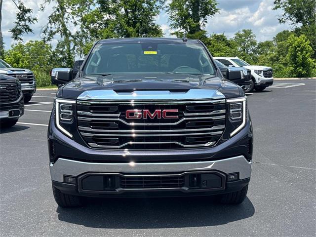 new 2025 GMC Sierra 1500 car, priced at $61,551