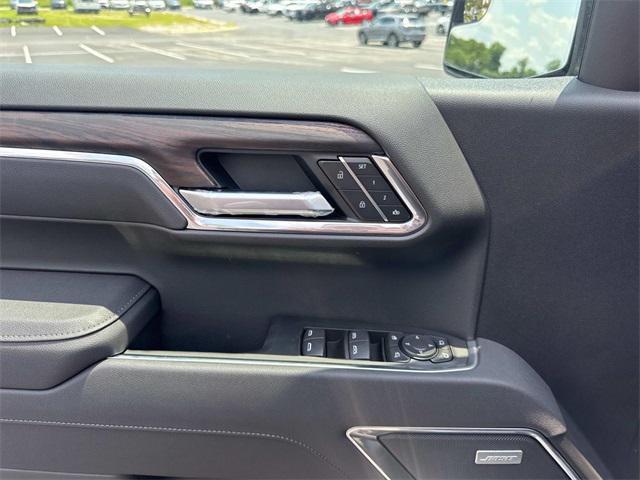 new 2025 GMC Sierra 1500 car, priced at $61,551